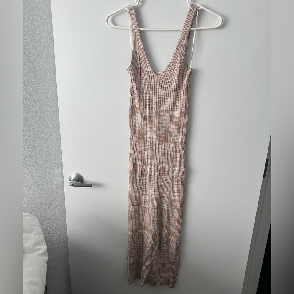 Sleeveless Knit Maxi Dress